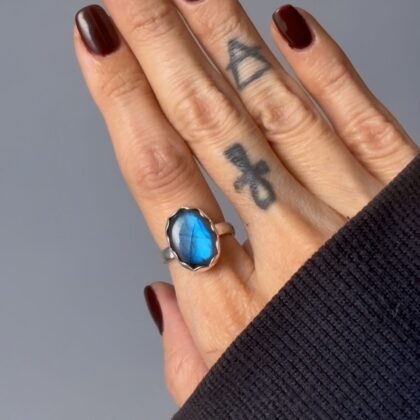 Anillo Aura con Labradorita